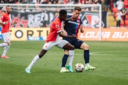Viktoria podlehla pražské Slavii 2:1. V zápase navíc ztratila dva klíčové hráče!